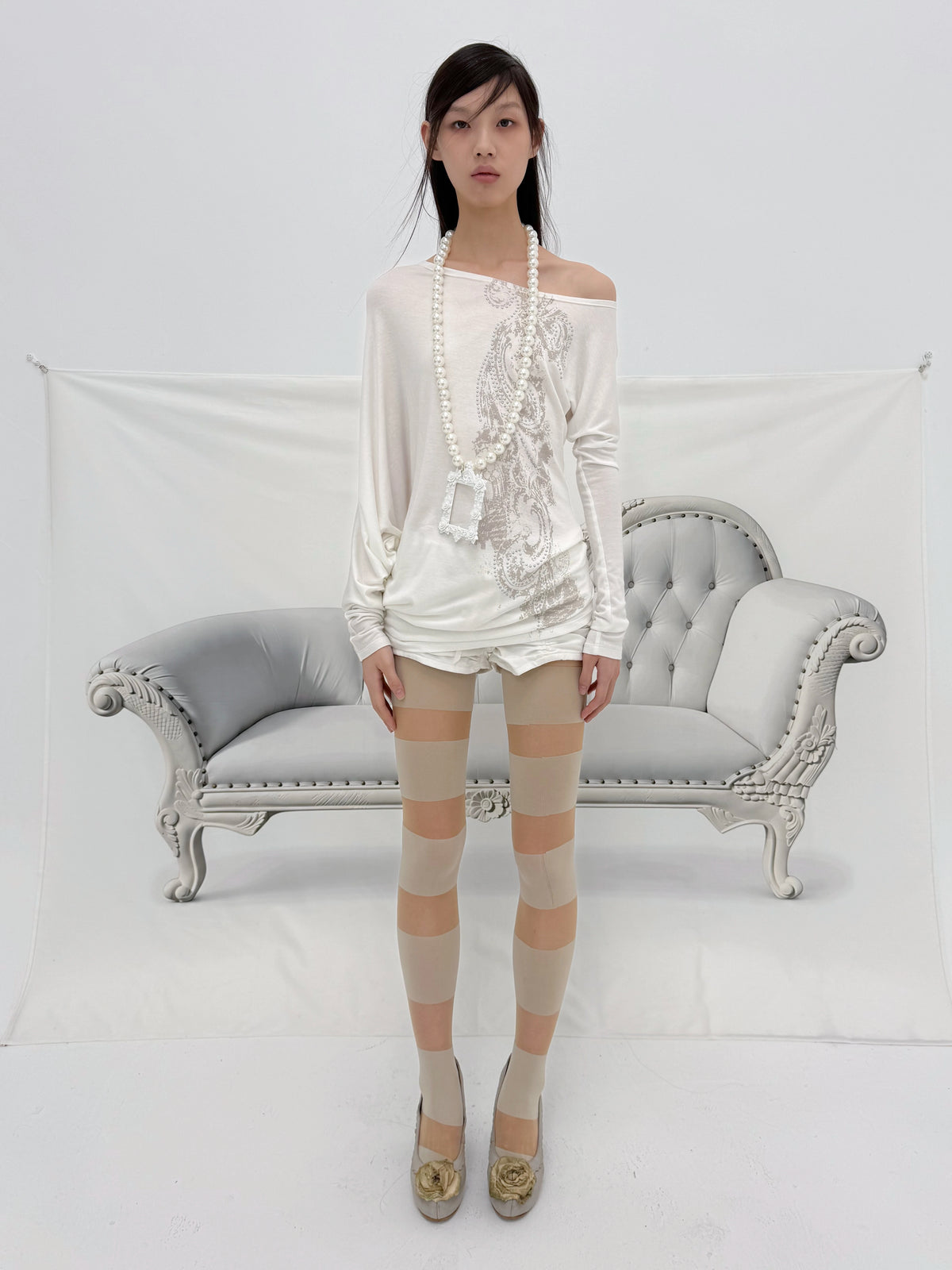 Baroque Slouch Top | White