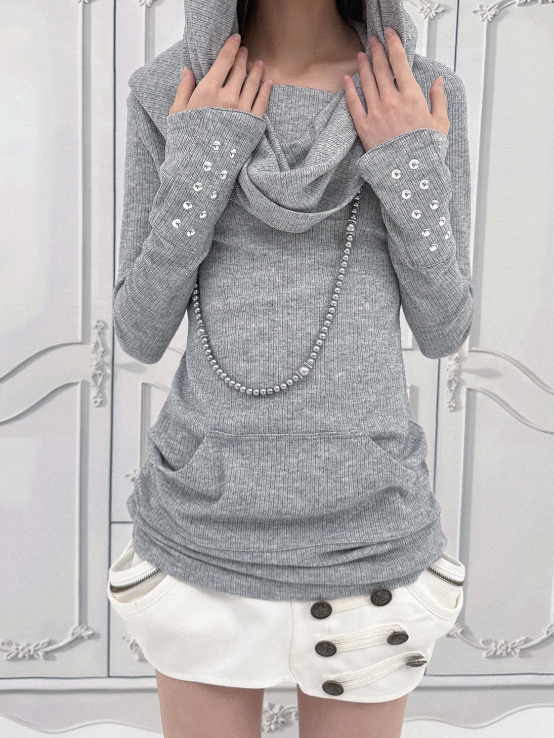 2 Ways to Wear Knit Top | Grey