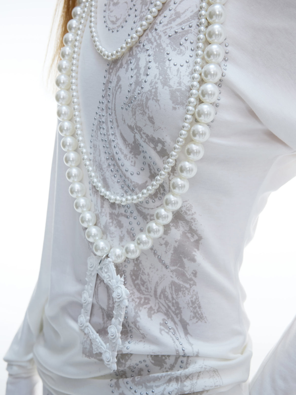 Baroque Slouch Top | White
