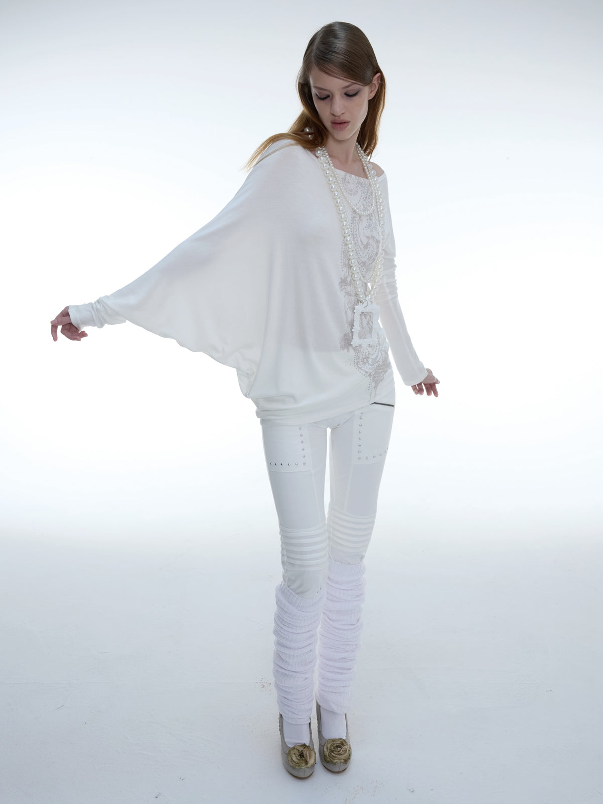 Baroque Slouch Top | White